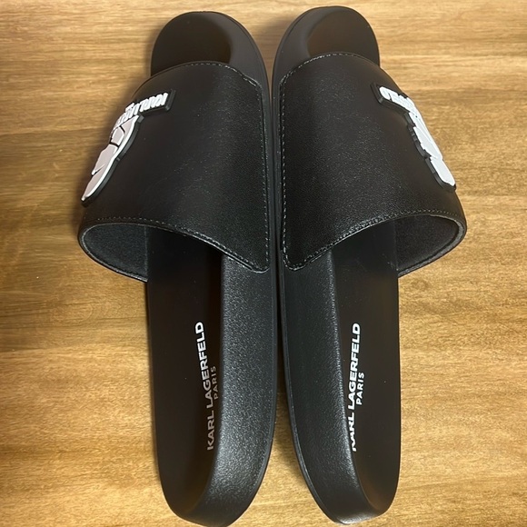 Karl Lagerfeld Pool Slides - Picture 4 of 8